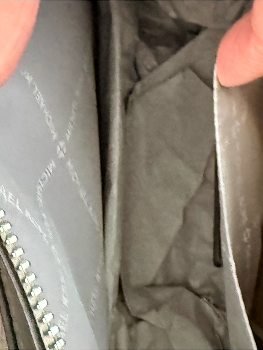 Michael Kors Cream Crossbody Bag - Picture 4 of 4